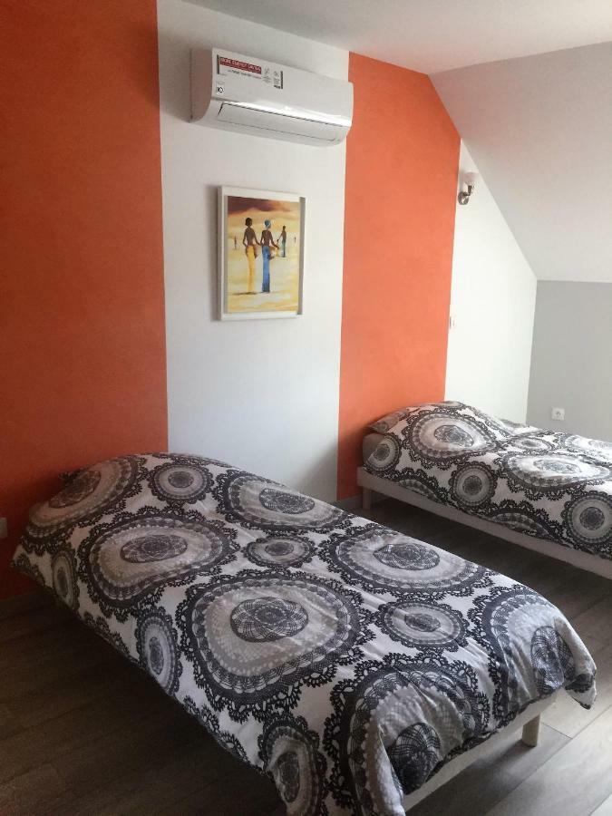 Ferienwohnung Au Pied De La Roche Exterior foto