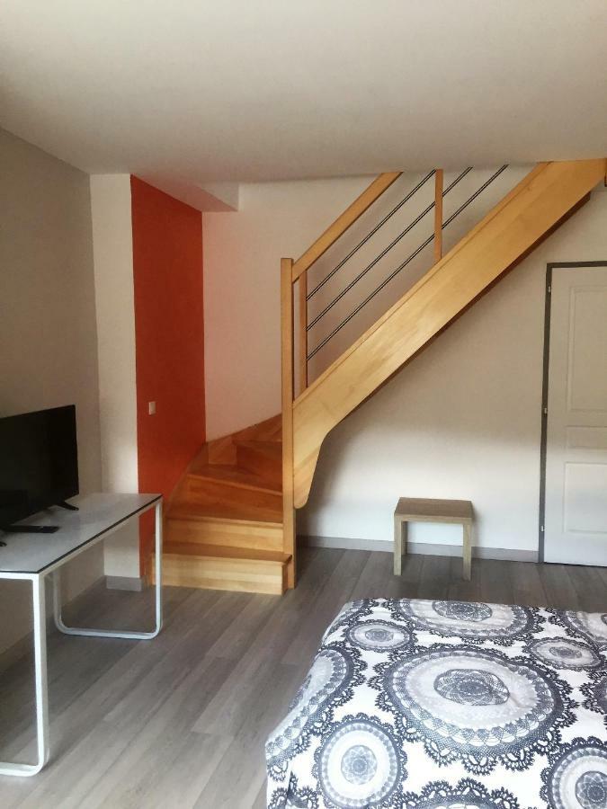 Ferienwohnung Au Pied De La Roche Exterior foto