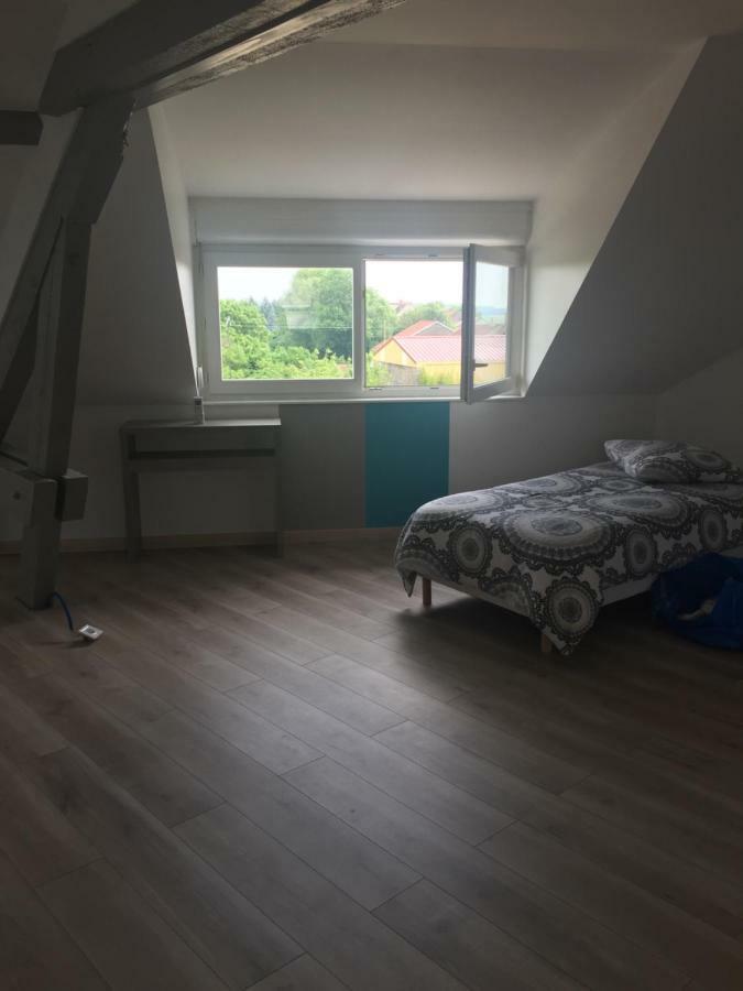 Ferienwohnung Au Pied De La Roche Exterior foto